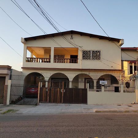 Hotel Casa Altamira San Pedro Sula Exterior foto